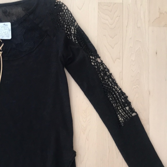 Free People cotton and lace top - Picture 4 of 5